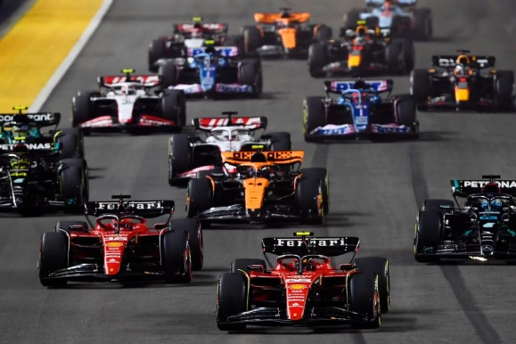 哈斯车队力克梅赛德斯,皮亚斯特里关键制胜 哈斯车队力克梅赛德斯,皮亚斯特里关键制胜